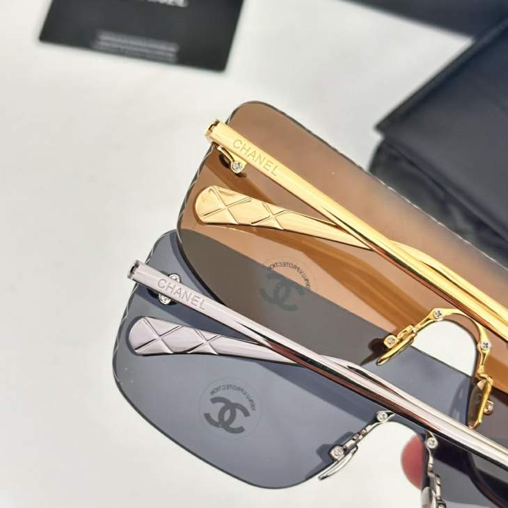 Picture of Chanel Sunglasses _SKUfw77169323fw